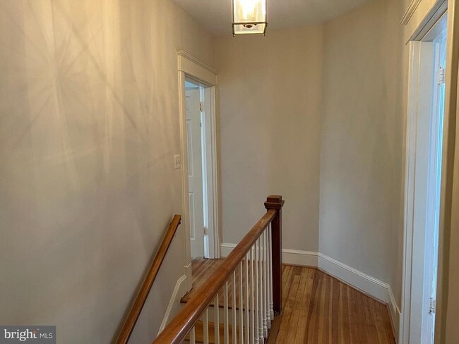 Building Photo - 1730 N Danville St