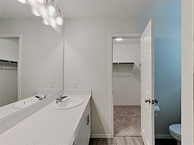 Building Photo - 4517 Greenham Ln.