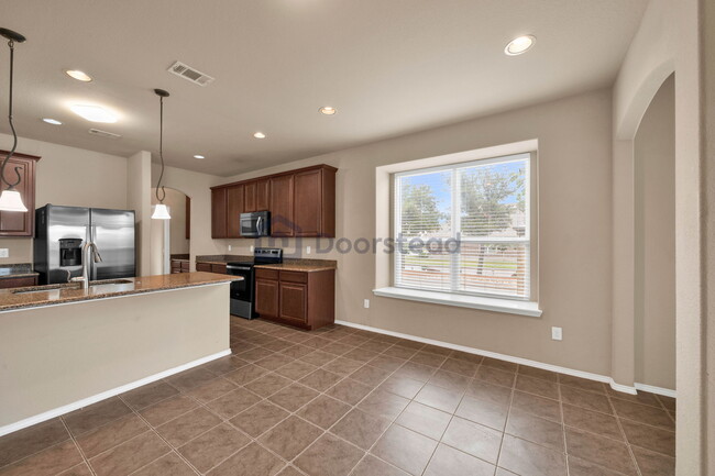 Building Photo - 2128 Valley Forge Trl