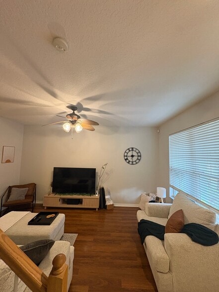 Building Photo - 12721 Sunland Ct