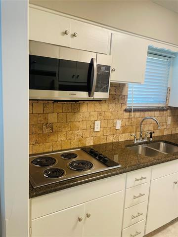 Building Photo - 3800 Inwood Rd