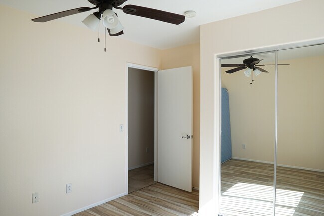 Building Photo - 81367 Avenida Camelia
