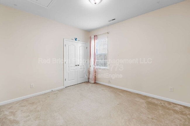 Building Photo - 10697 Sky Chase Ave NW
