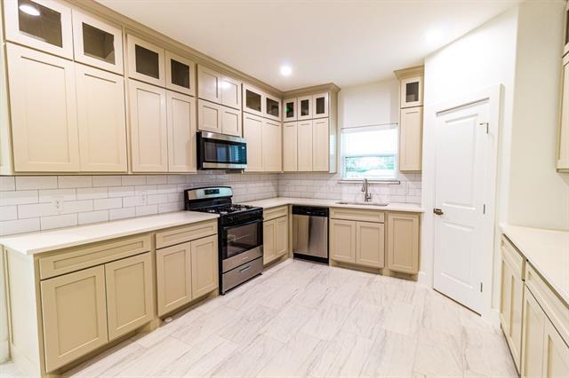 Building Photo - 536 Highview Ct