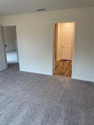 Building Photo - 3044 Boran Dr