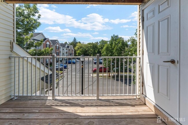 Building Photo - 1025 Dogwood Ct