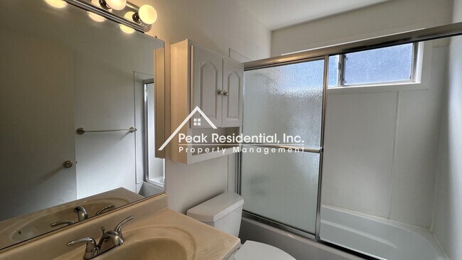 Building Photo - 6319 San Benito Way