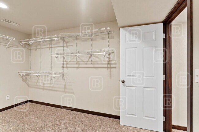 Building Photo - 17509 E Nora Ln