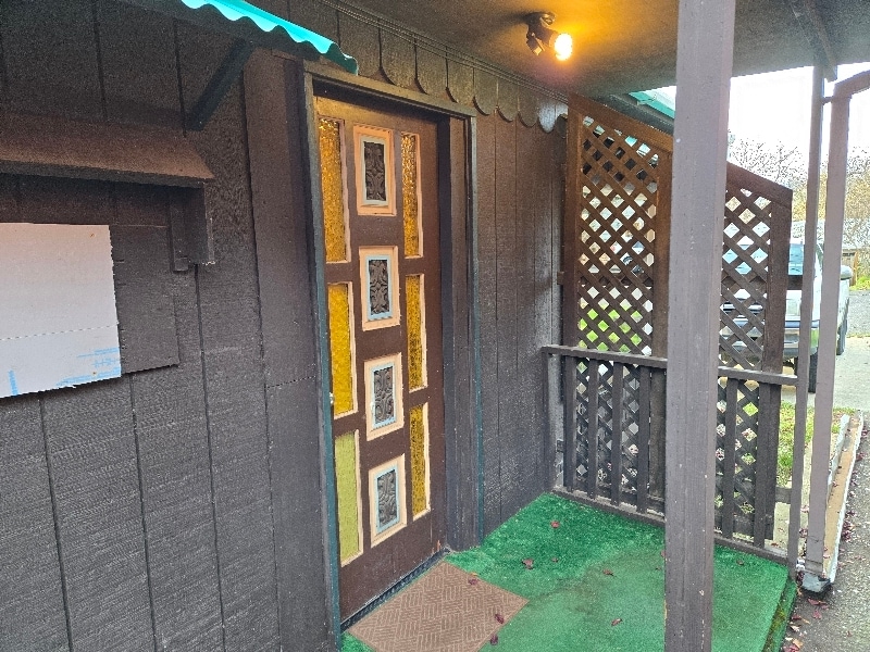 Building Photo - 308 Maple St