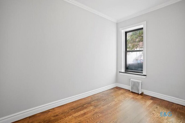 Building Photo - 3 bedroom in New York NY 10003