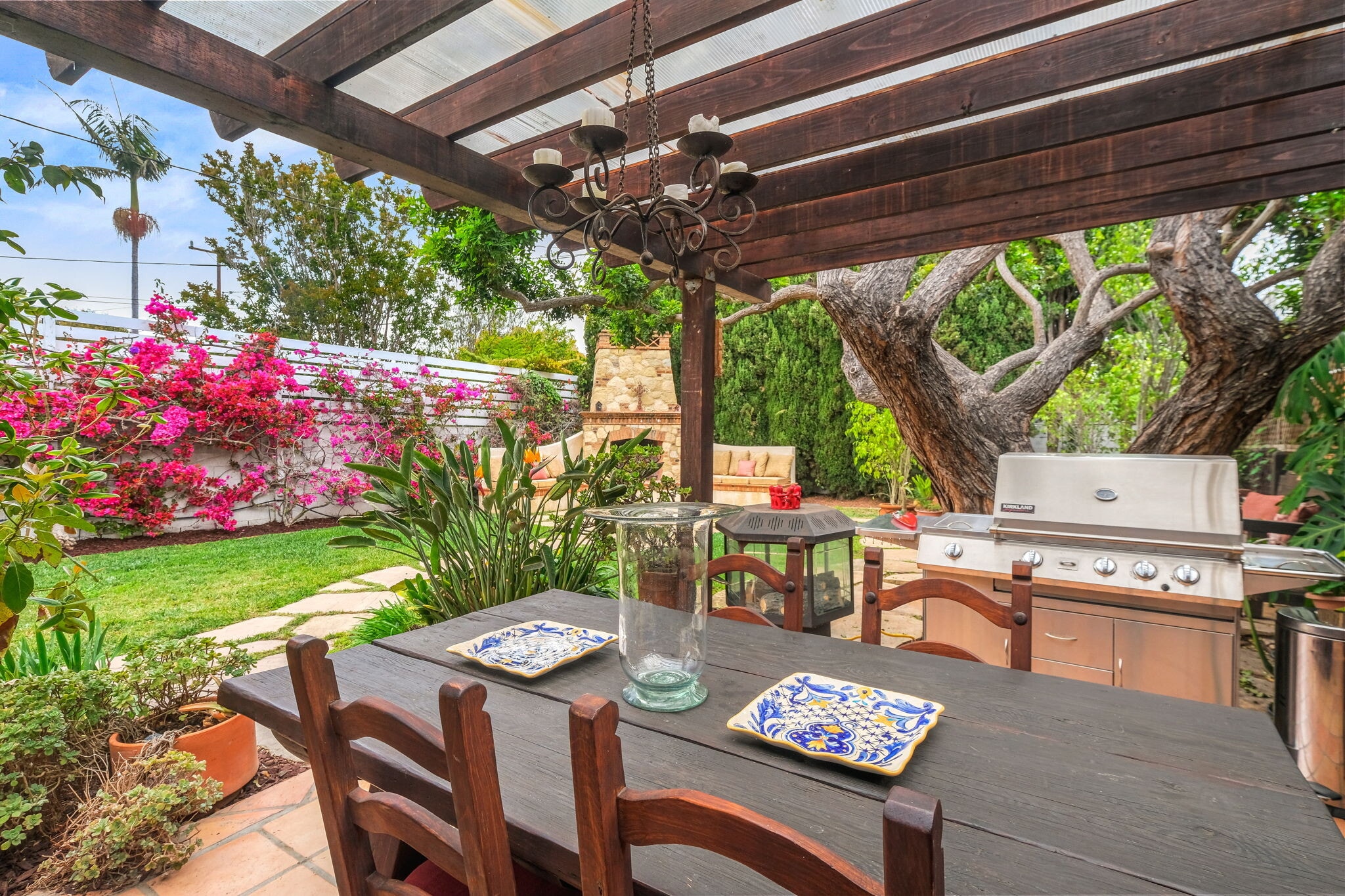 Building Photo - 4260 McConnell Blvd