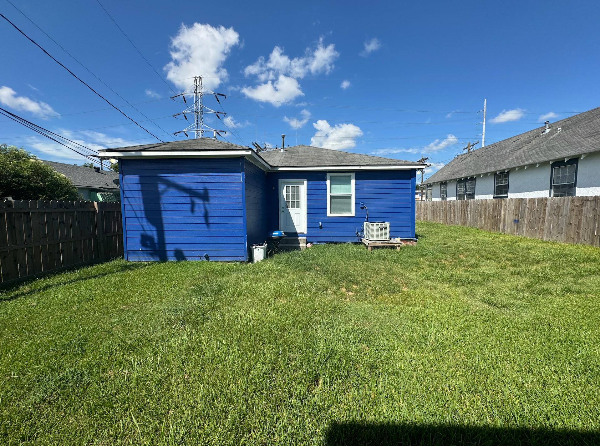 Building Photo - 1203 S 15th St