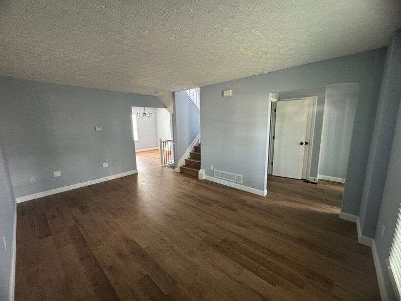 Living Room - 1247 Pennsylvania Ave