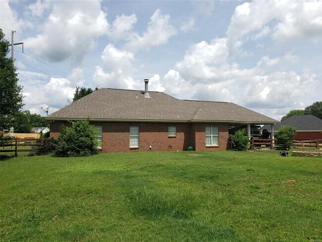 Building Photo - 1922 Denny Dr