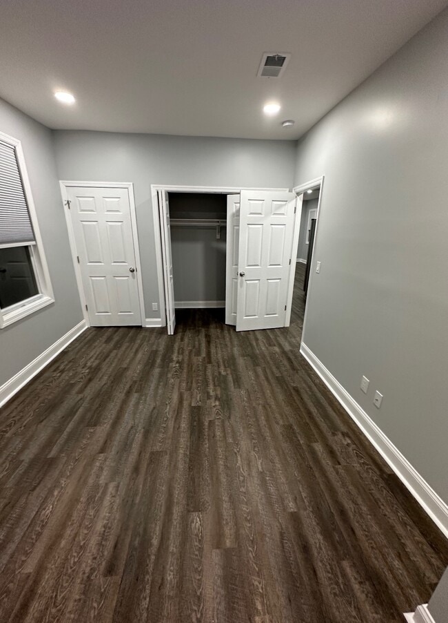 Building Photo - 1020 John F. Kennedy Blvd