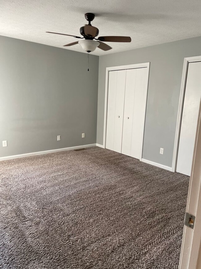 Building Photo - 211 Atlantis Way
