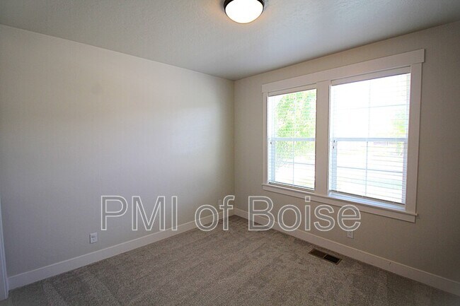 Building Photo - 18285 Arch Hvn Wy