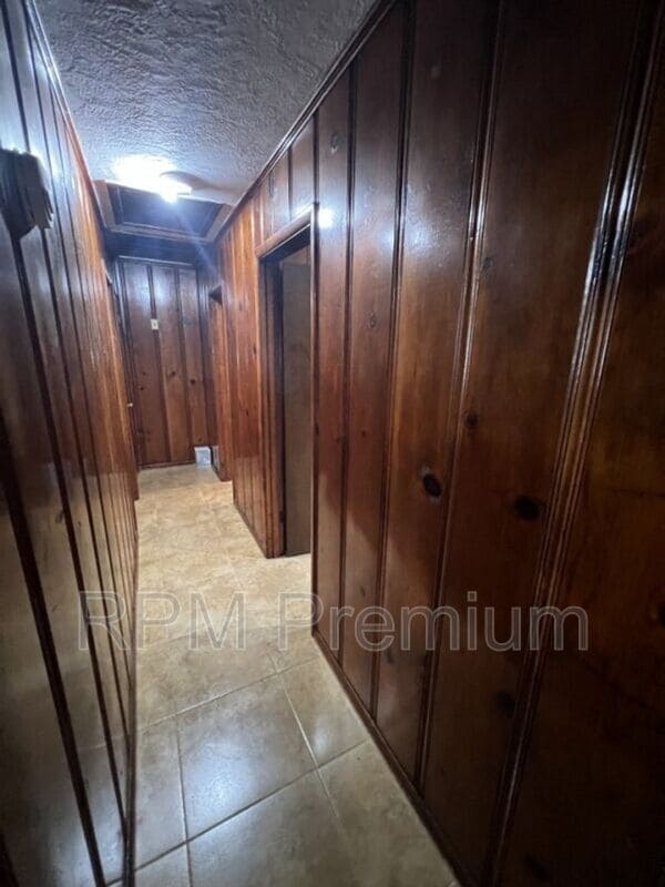 Building Photo - 13191 Sunshine Rd