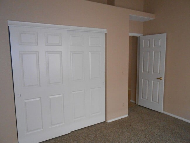 Building Photo - Beautiful 3 Bedroom home in Henderson