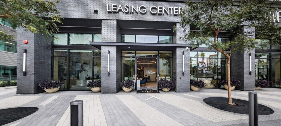 Community Tour - Vive on The Park