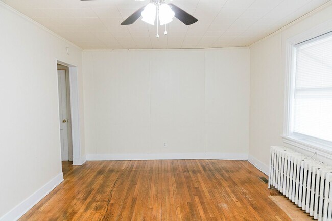 Building Photo - 1518 Porter St