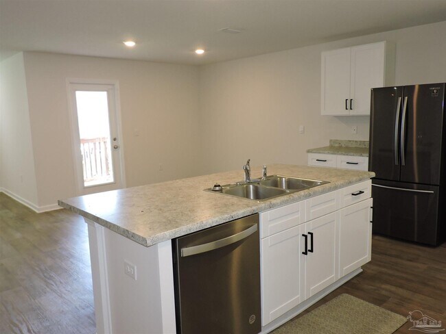 Building Photo - 7580 Steeplechase Blvd