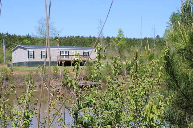 Building Photo - 818 W Grantville Rd