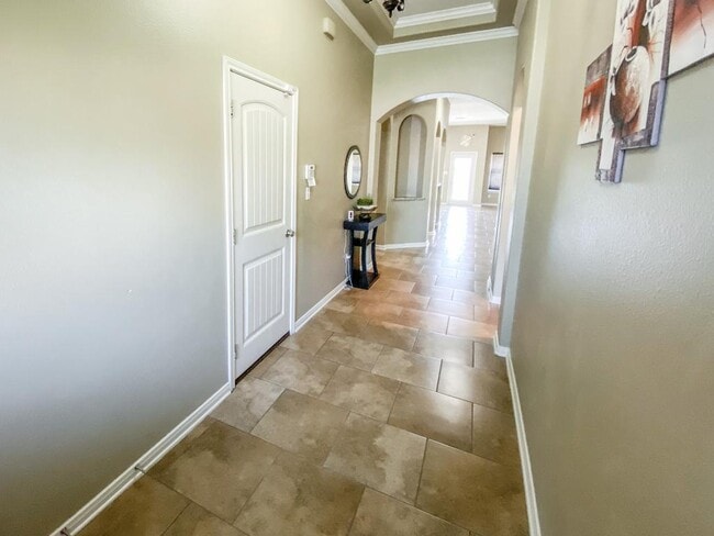 Building Photo - 113 Terravista Trl