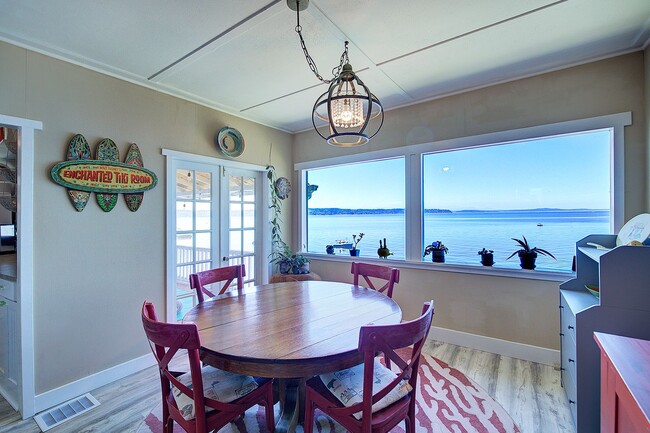 Building Photo - 3bd/2ba Burien House