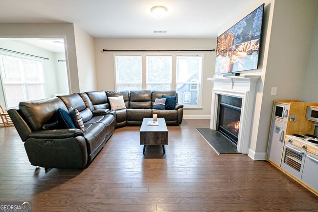 Building Photo - 107 Fairgate Dr