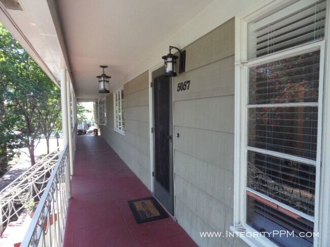 Building Photo - 5057 Marlborough Dr