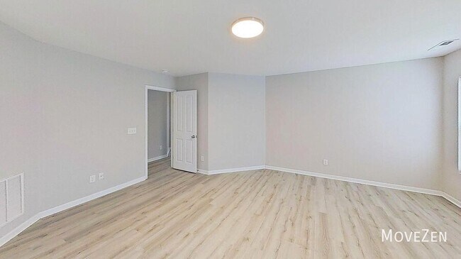 Building Photo - 4435 Stonewall Dr