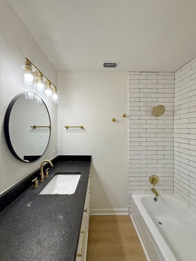 Building Photo - Spacious 3-Bedroom, 2-Bath Home with Bonus Room & Modern Touches