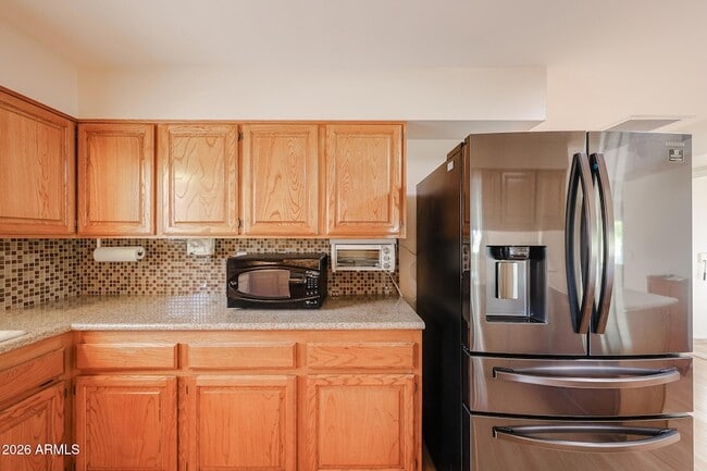 Building Photo - 9821 N 110th Ave