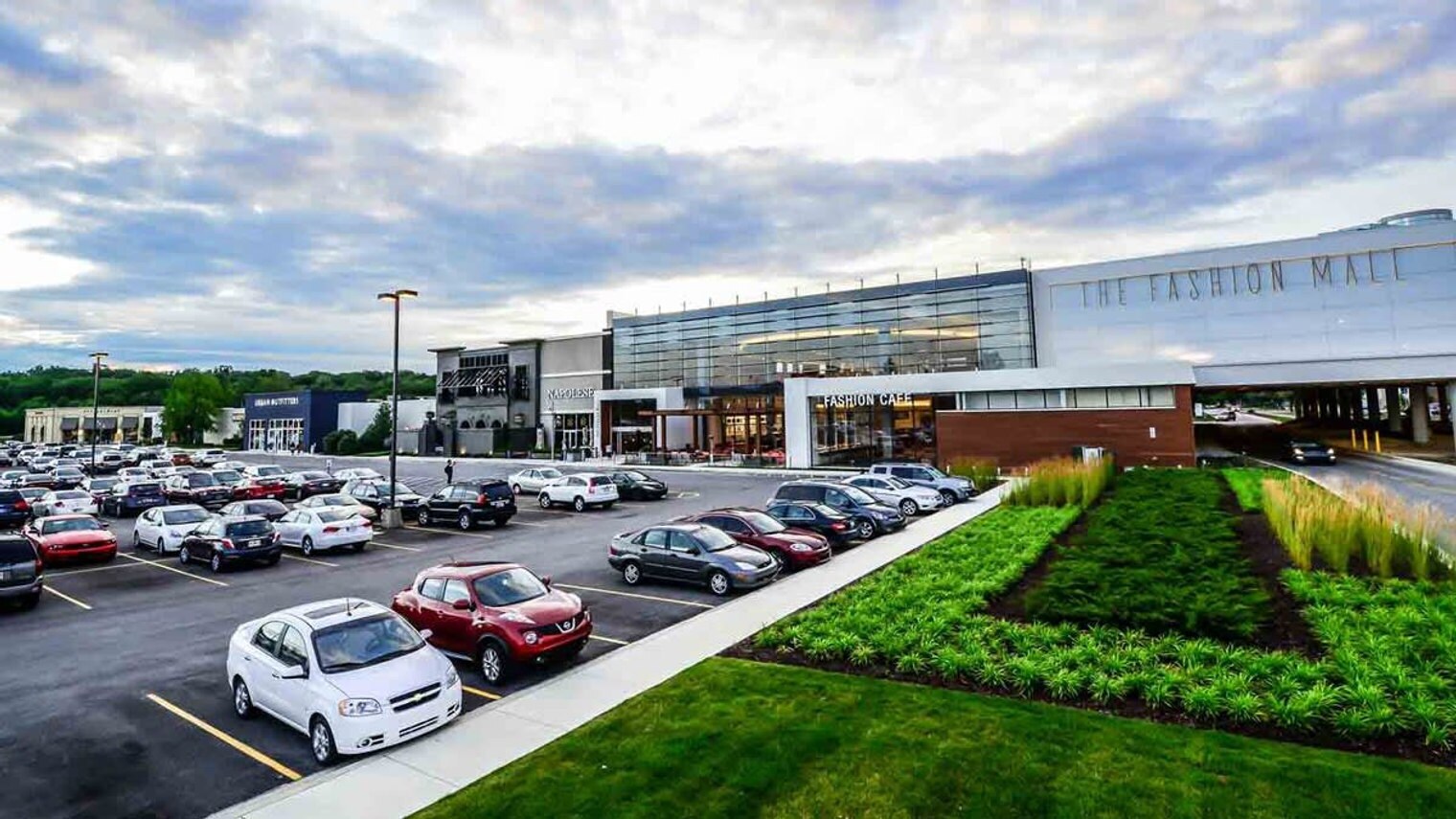 Building Photo - 8510 Westfield Blvd