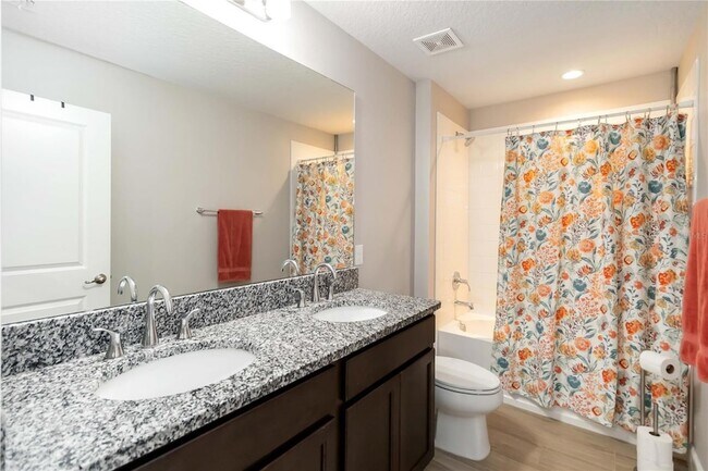 Building Photo - 3663 Arbordale Lp