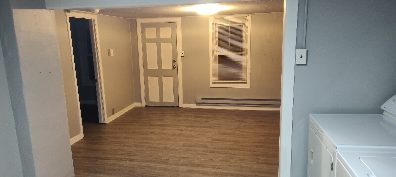 Building Photo - 416 Gibbs Rd