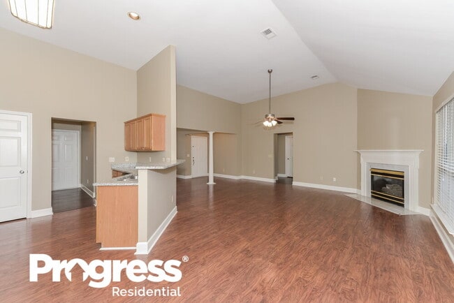 Building Photo - 1009 Nighthawk Ln