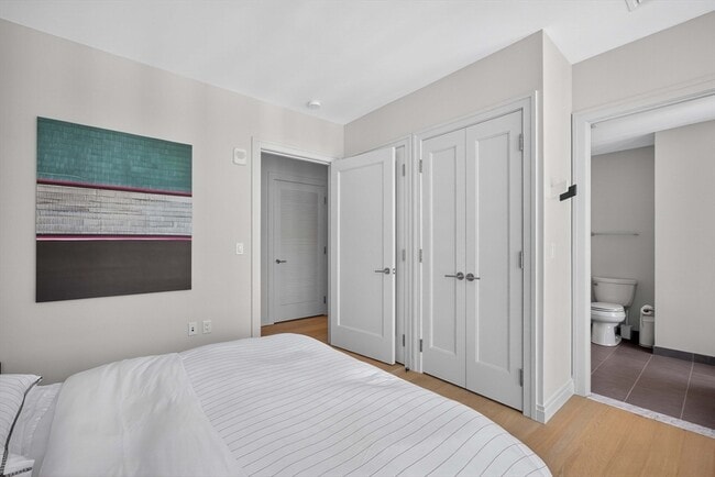 Building Photo - 135 Seaport Blvd