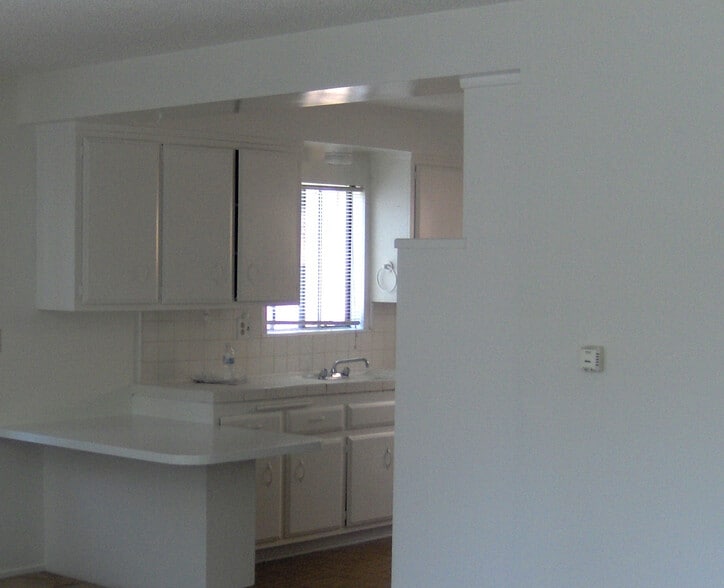 Building Photo - 4733 W 173rd St