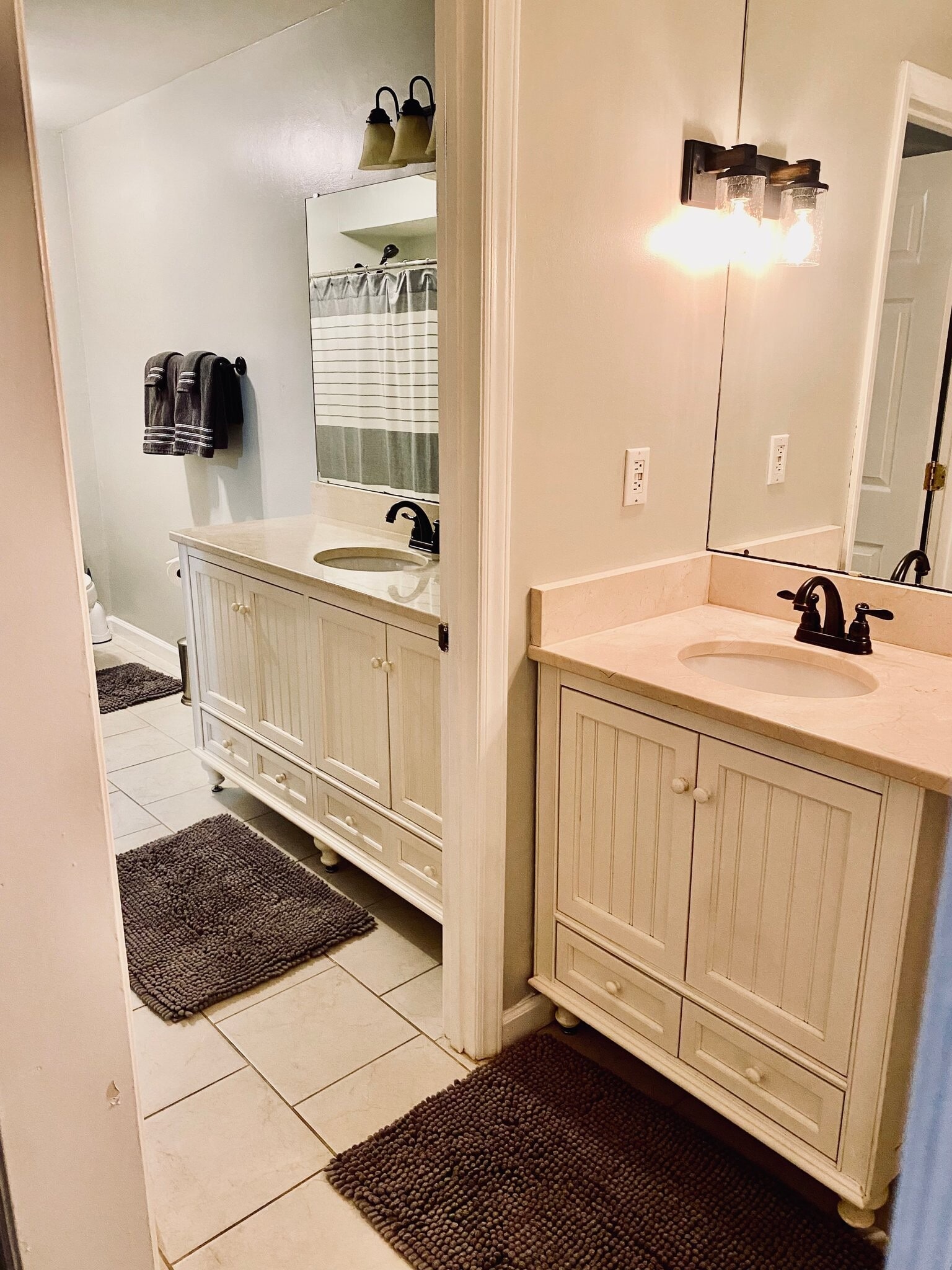 Building Photo - 216 Cobblestone Dr