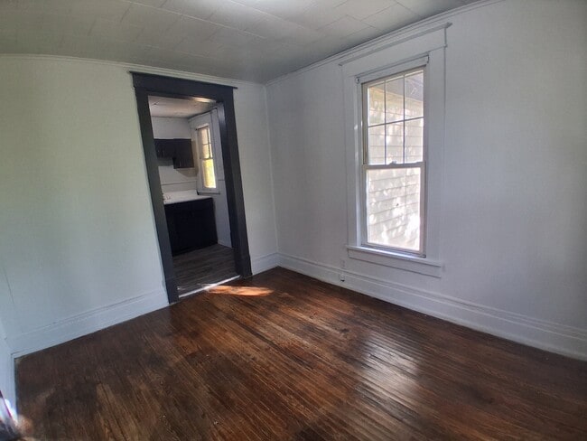 Building Photo - 503.5 Collett-