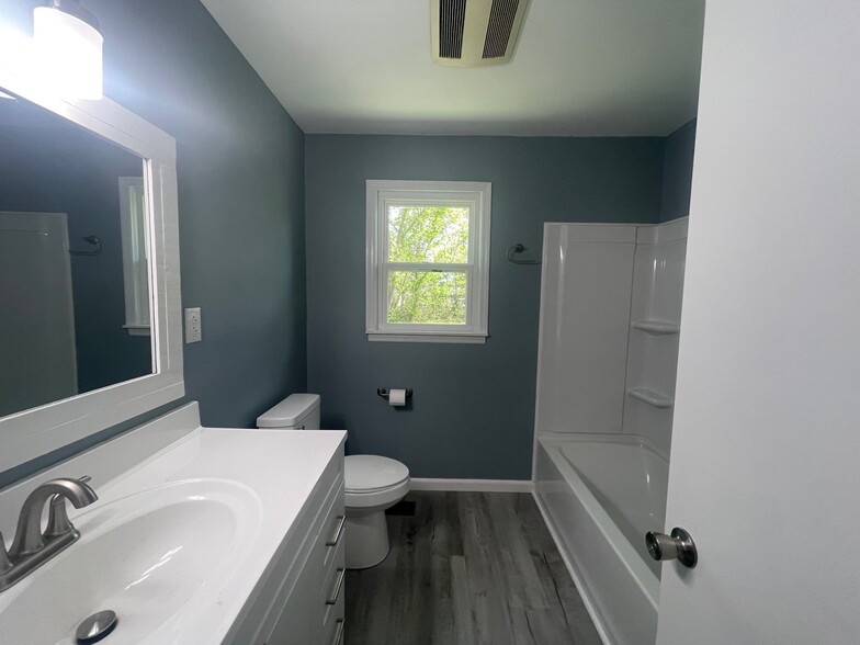 Building Photo - 4204 Pamela Dr