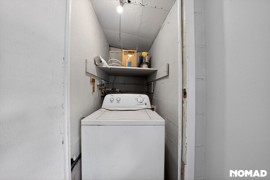 Building Photo - 2125 Highland Ave