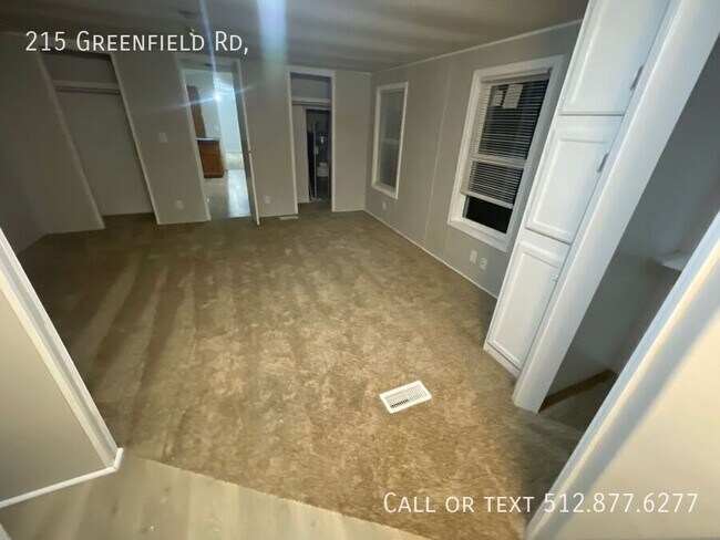 Building Photo - 215 Greenfield Rd
