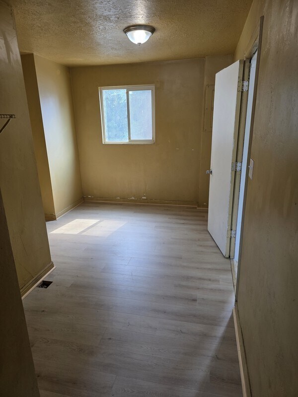 Building Photo - 5041 S 4420 W