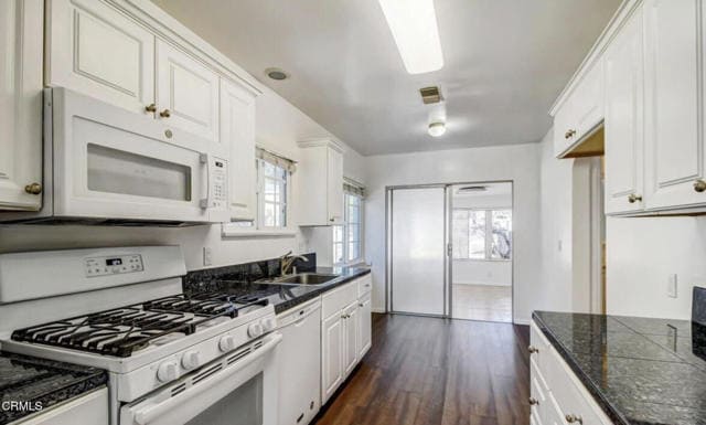 Building Photo - 4533 Encinas Dr