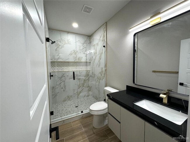 Building Photo - 103 N San Jose Dr