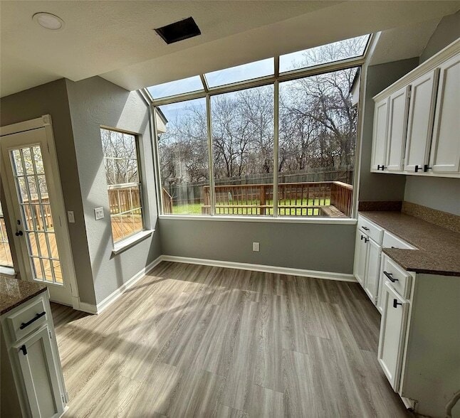 Building Photo - 2905 Six Gun Trail