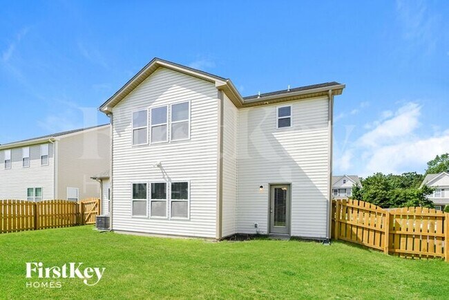 Building Photo - 314 Whispering Hills Drive